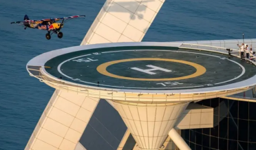 BURJ AL ARAB STUNT PLANE LANDING