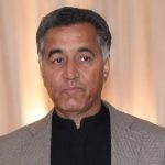 سابق لیفٹیننٹ جنرل فیض حمید کو  چودہ سال قید بامشقت کی سزا سُنا دی گئی